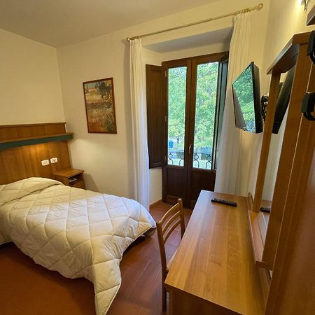 Hotel Rifugio La Foresta Vallombrosa Ngoại thất bức ảnh